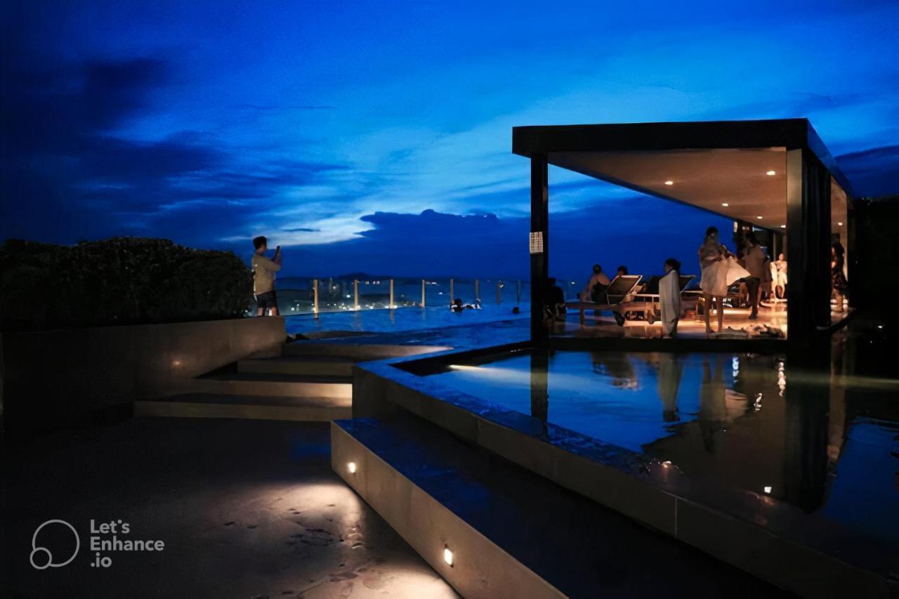 The Base Central Pattaya Exterior foto